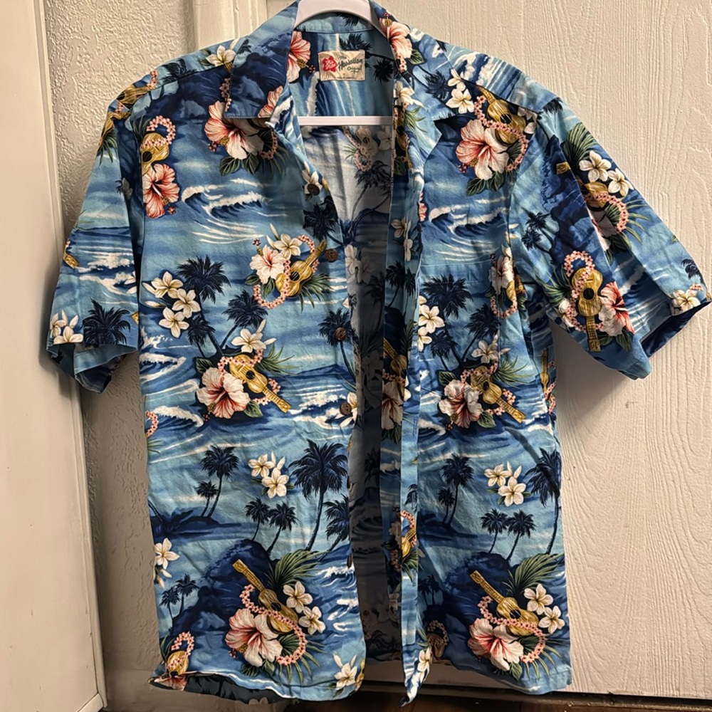 VTG Hilo Hattie The Hawaiian Original Men’s Medium Ukulele Hawaiian Shirt